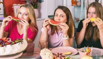 Chcesz promiennie wyglądać - jak dieta wpływa na cerę i glow baner mobile